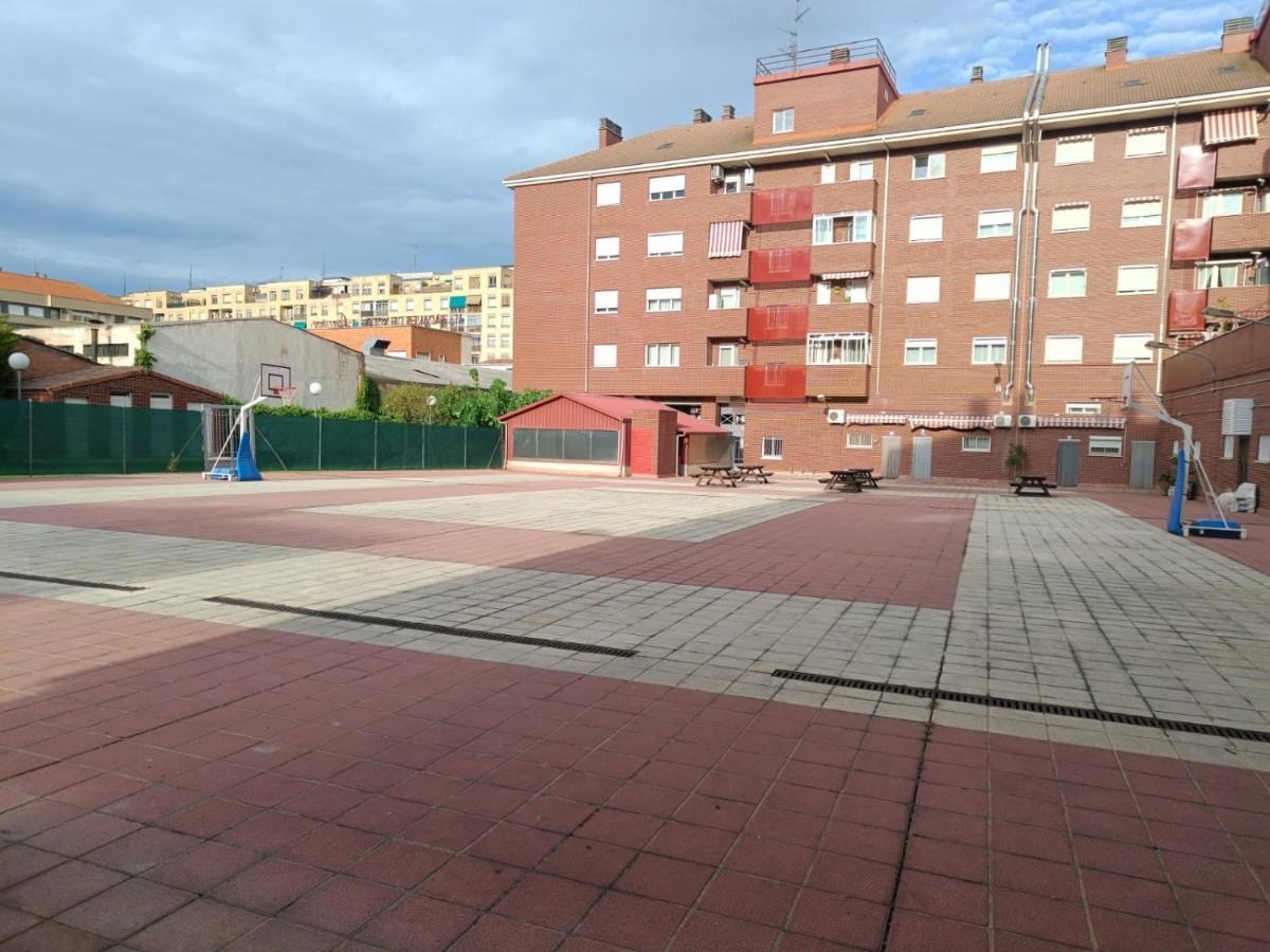 Pool And Confort 3 Habitaciones Y Garaje By Apartamentos Logroño Kültér fotó